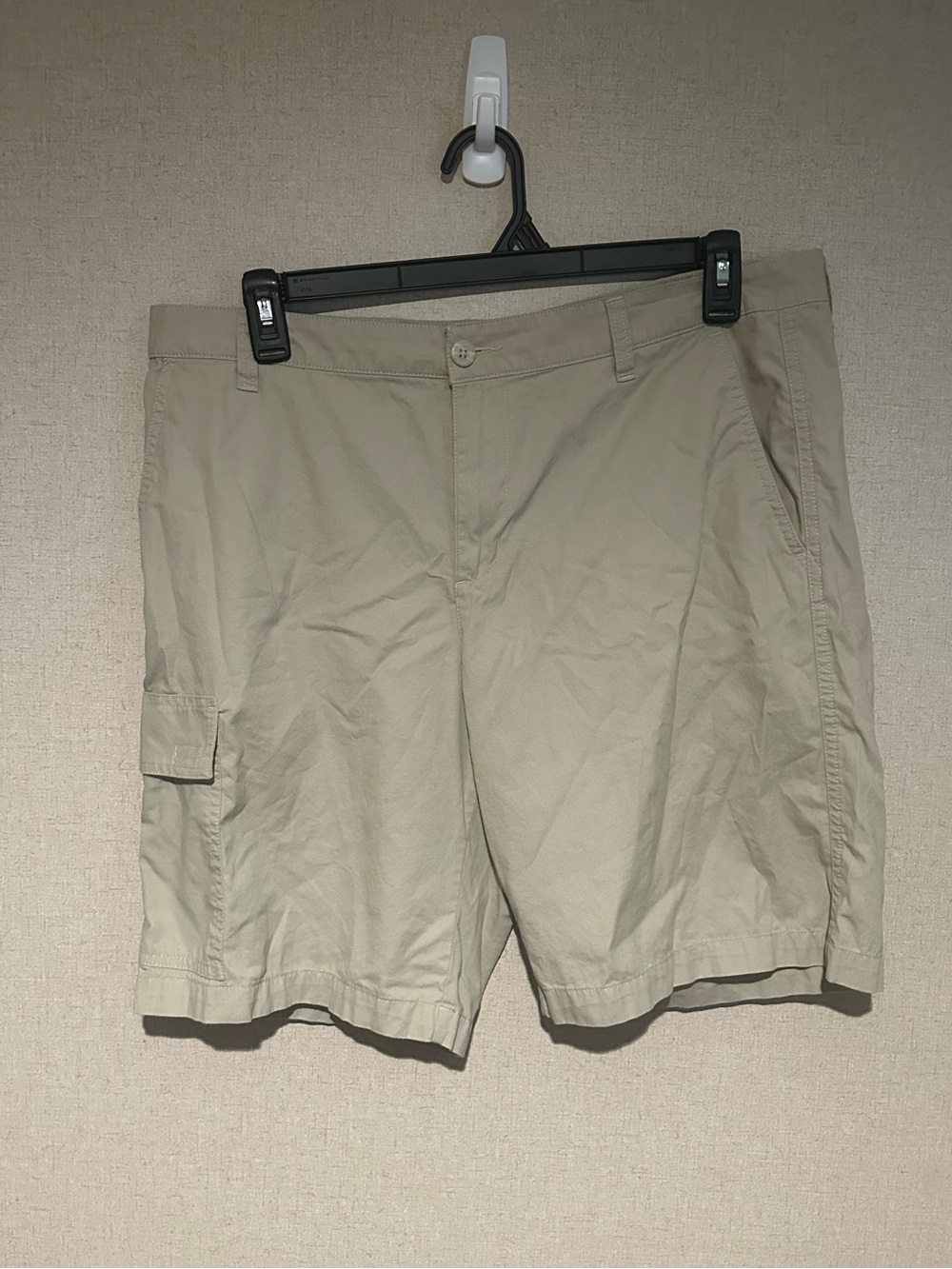 Columbia Men's 36 Khaki Lightweight Casual Cargo Shorts